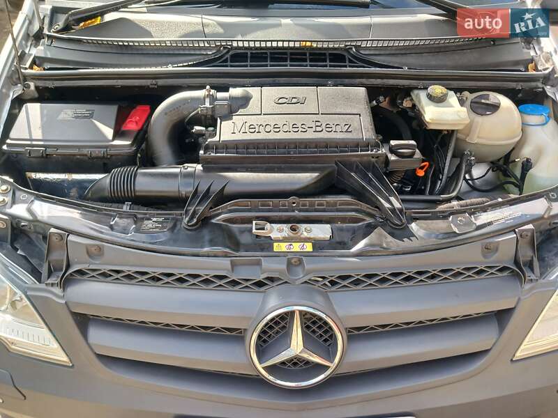 Mercedes-Benz Vito 2013