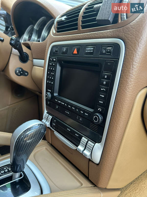 Porsche Cayenne 2008