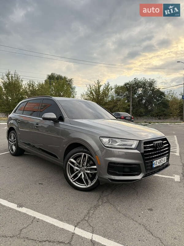 Audi Q7 2017