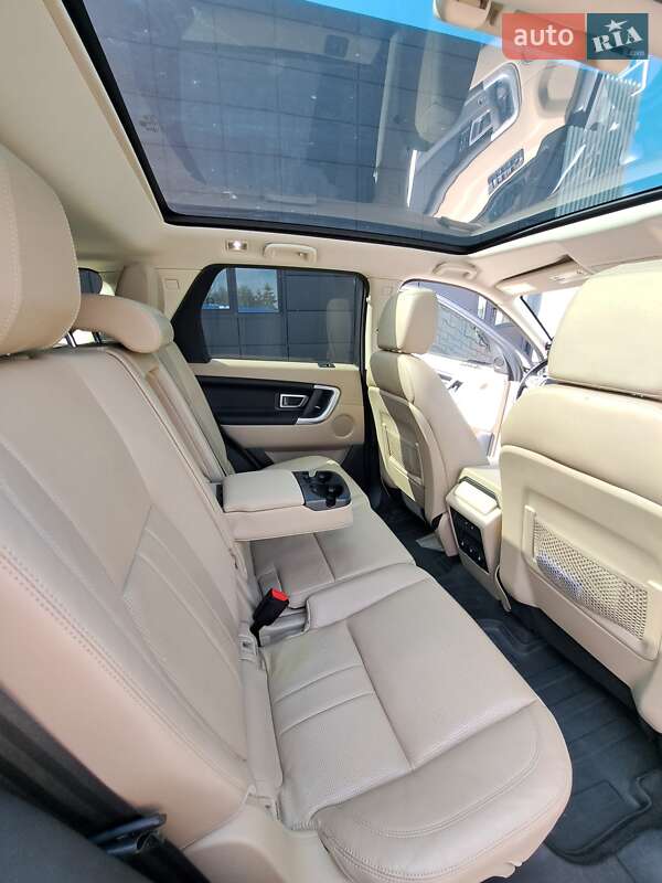 Land Rover Discovery Sport 2017