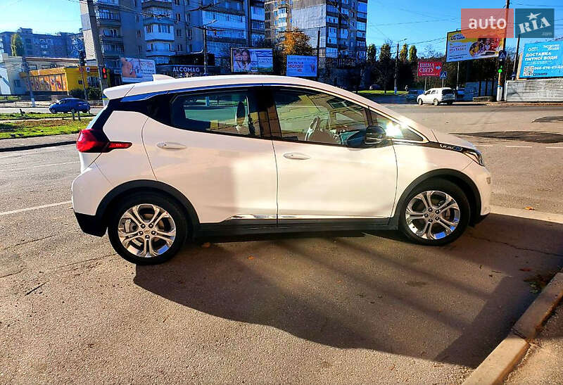 Chevrolet Bolt EV 2016