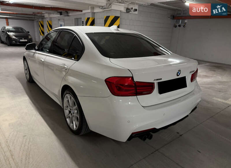 BMW 3 Series 2016