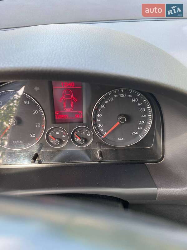 Volkswagen Touran 2009