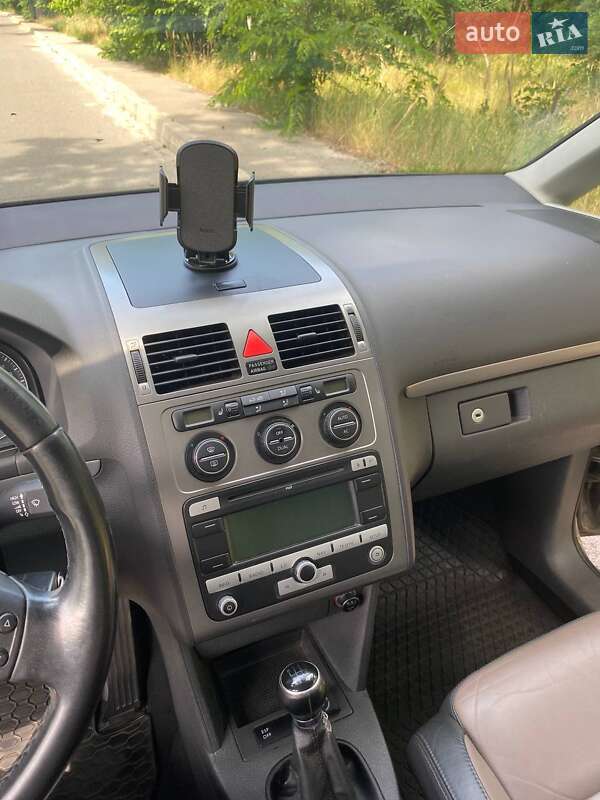 Volkswagen Touran 2009