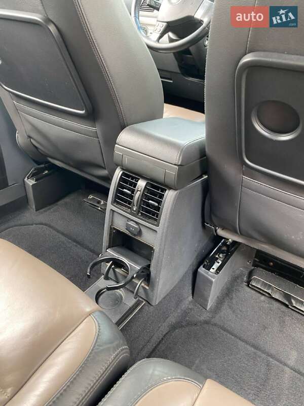 Volkswagen Touran 2009