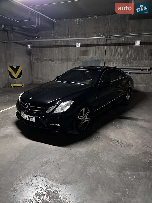 Mercedes-Benz E-Class 2010