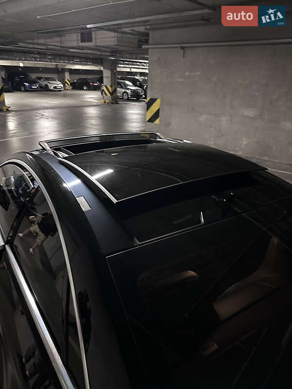 Mercedes-Benz E-Class 2010