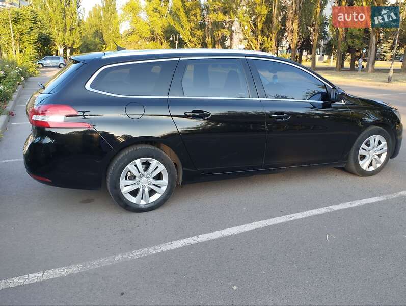 Peugeot 308 2014