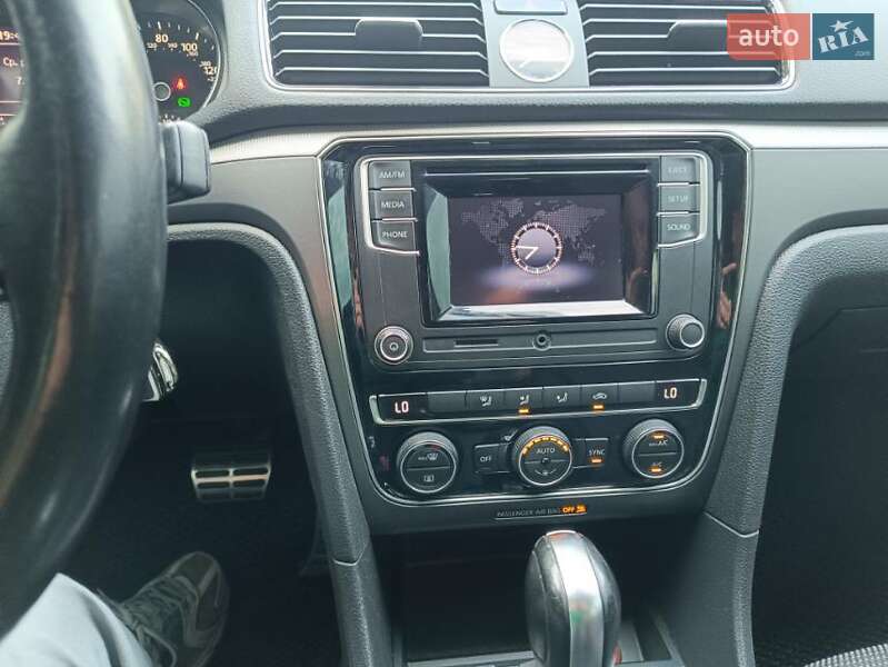 Volkswagen Passat 2016