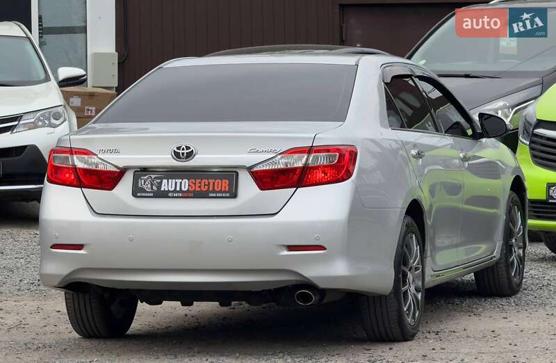 Toyota Camry 2011