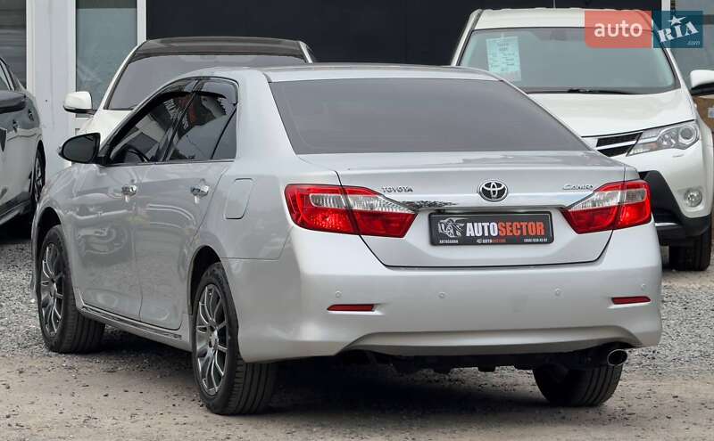 Toyota Camry 2011