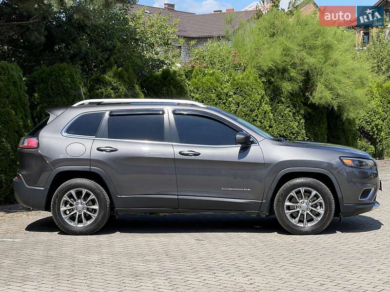 Jeep Cherokee 2019