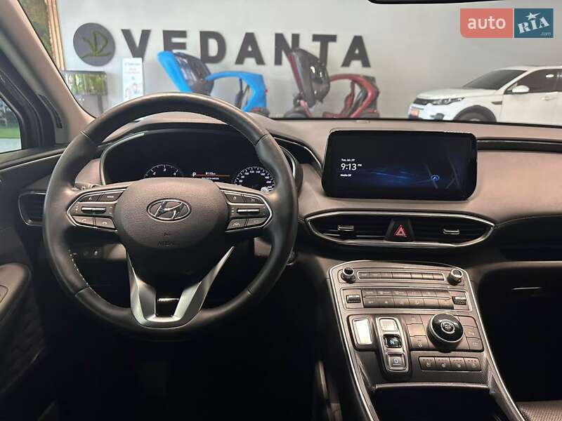 Hyundai-16
