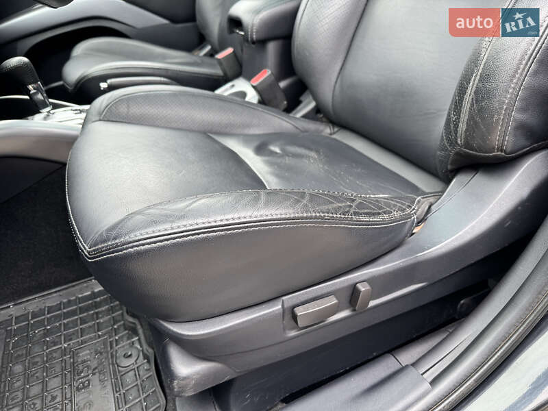 Mitsubishi Outlander 2009