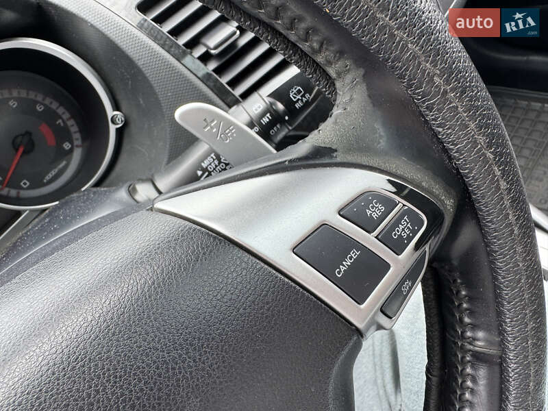 Mitsubishi Outlander 2009