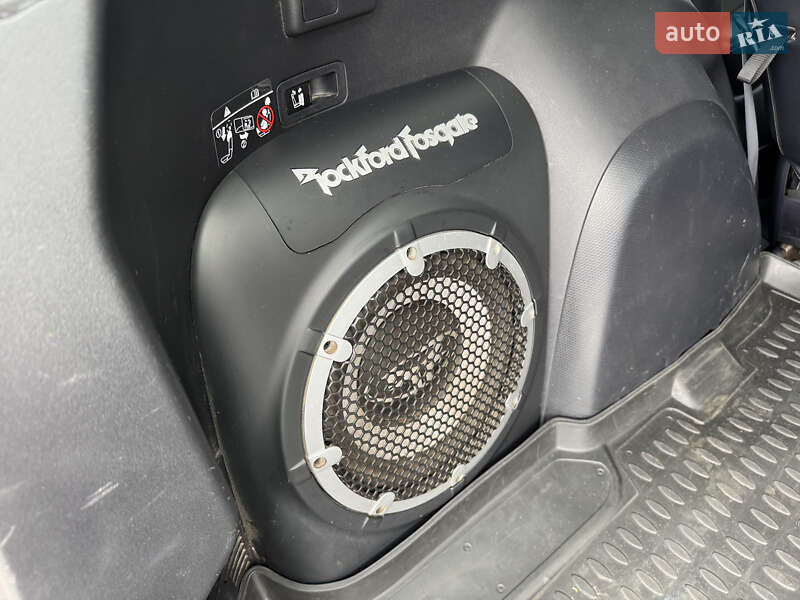 Mitsubishi Outlander 2009