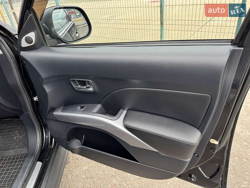 Mitsubishi Outlander 2009