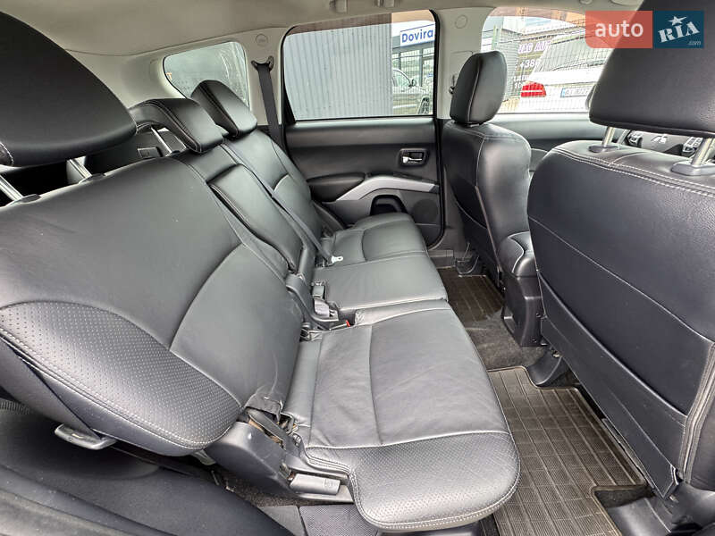 Mitsubishi Outlander 2009