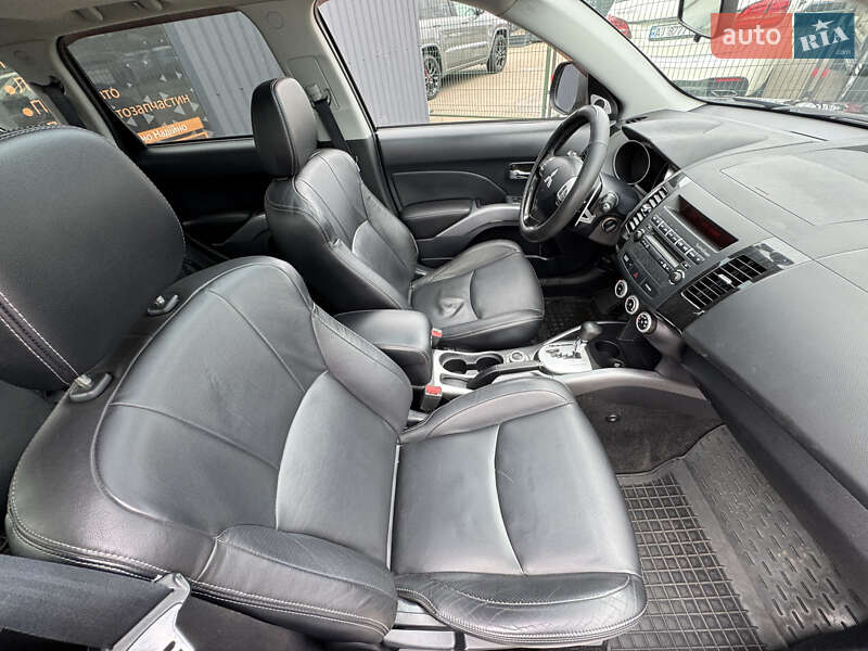 Mitsubishi Outlander 2009