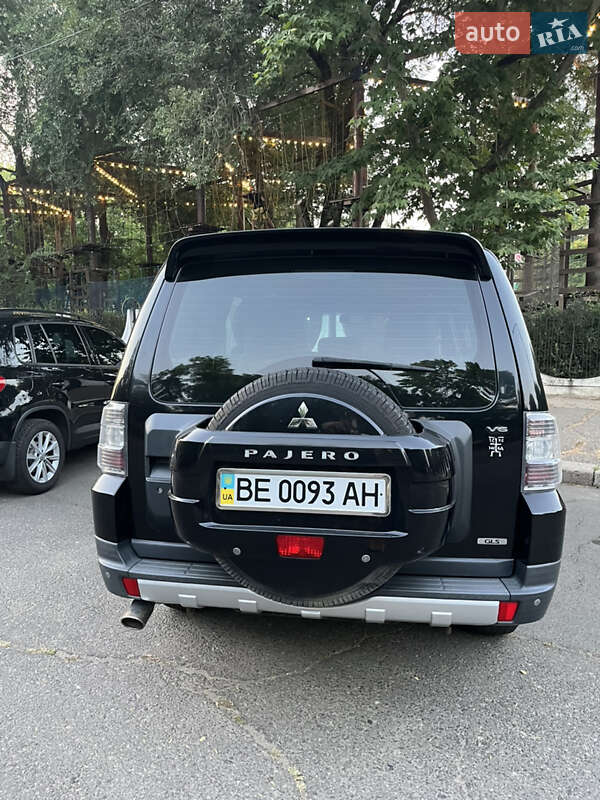 Mitsubishi Pajero Wagon 2007