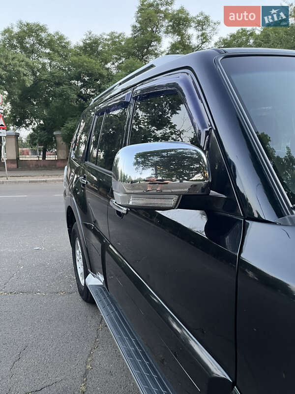 Mitsubishi Pajero Wagon 2007