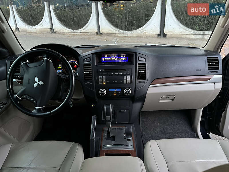 Mitsubishi Pajero Wagon 2007