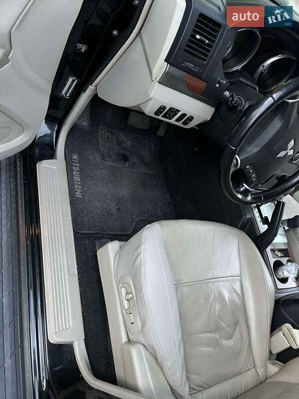 Mitsubishi Pajero Wagon 2007