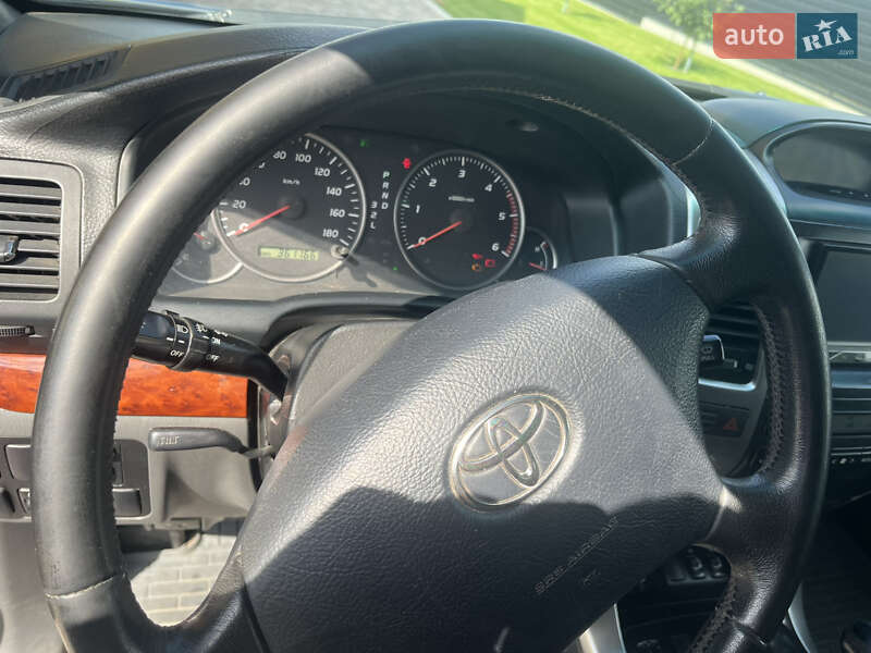 Toyota Land Cruiser Prado 2007