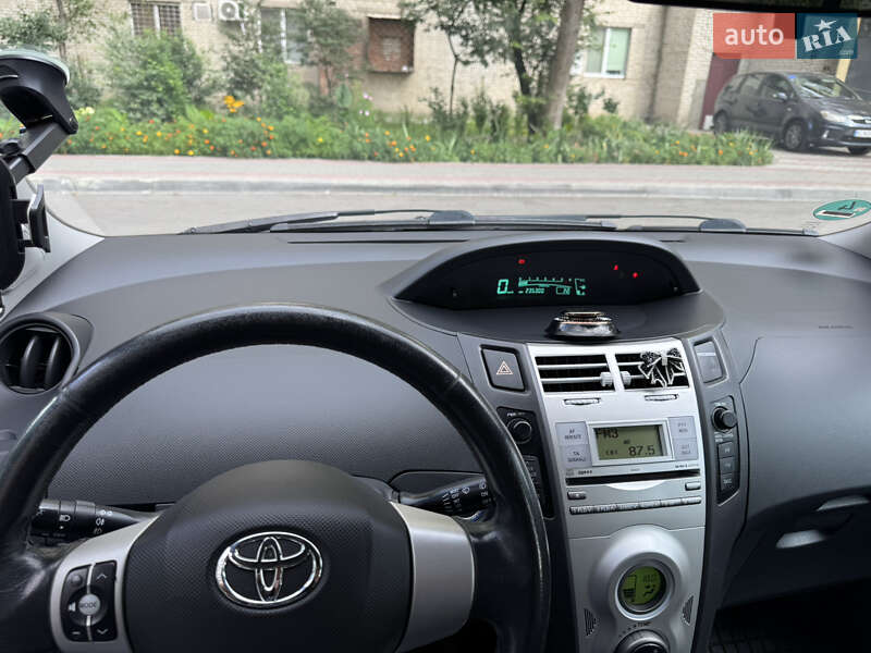 Toyota Yaris 2007