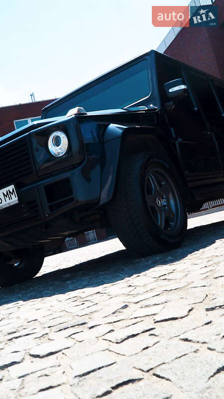 Mercedes-Benz G-Class 2011