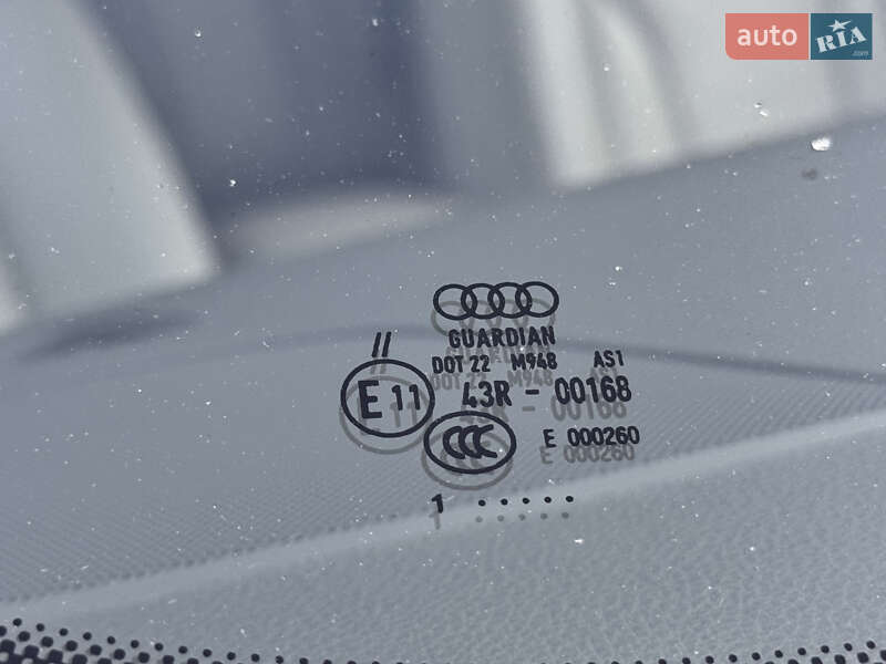Audi-50