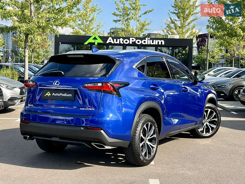 Lexus-20