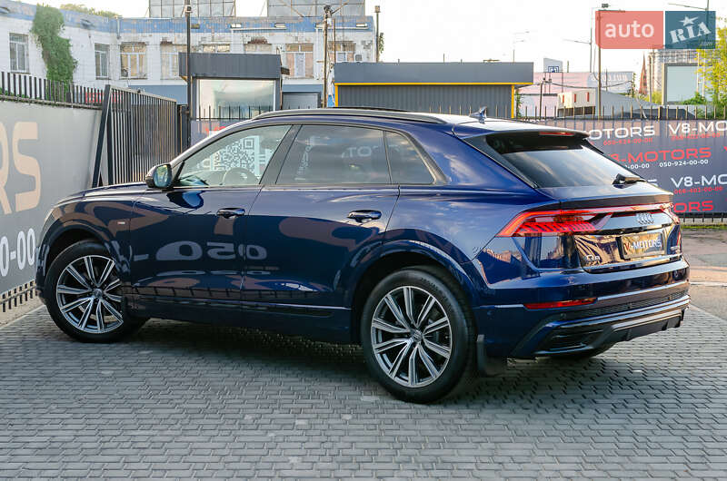 Audi-26