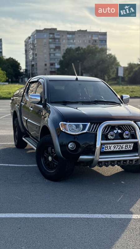 Mitsubishi L 200 2008