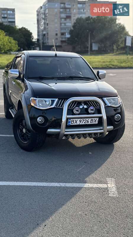 Mitsubishi L 200 2008