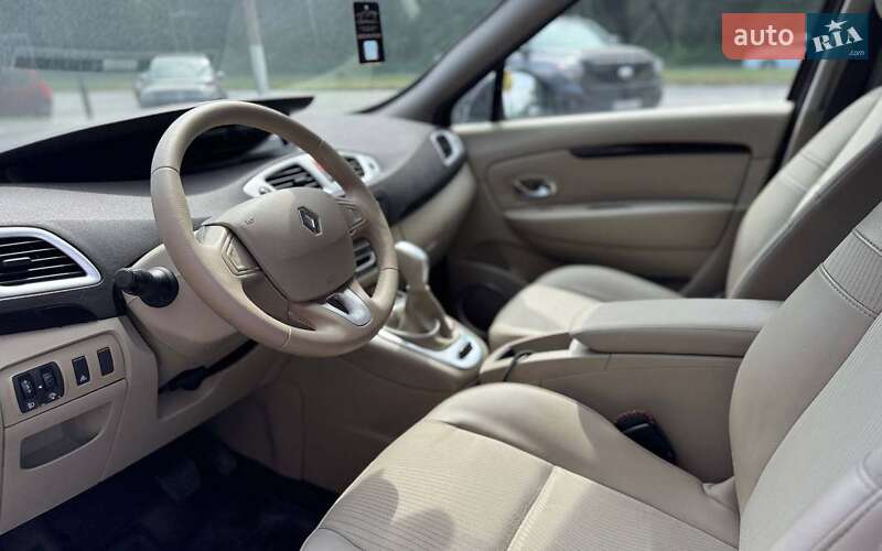 Renault Megane Scenic 2010