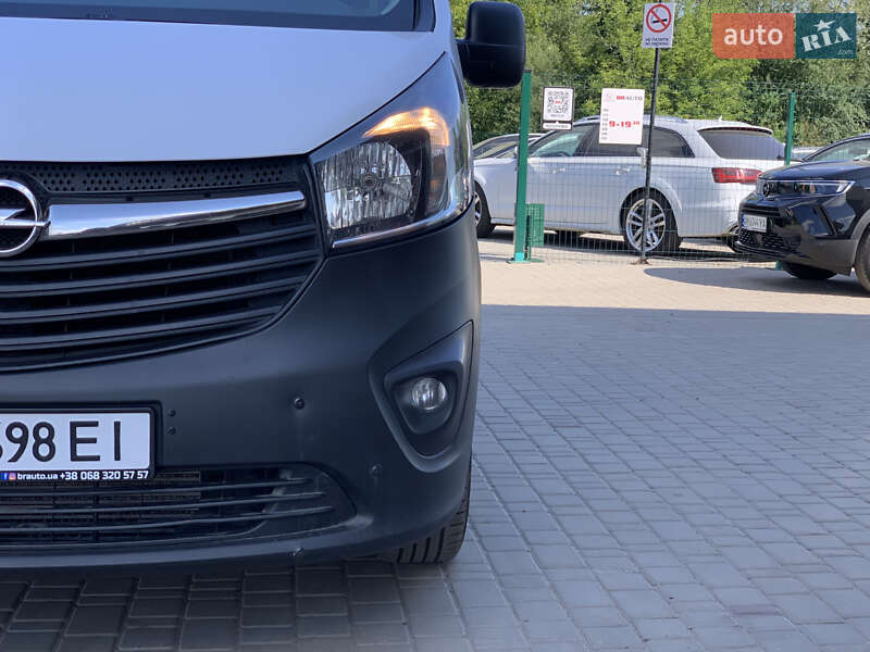 Opel Vivaro 2017