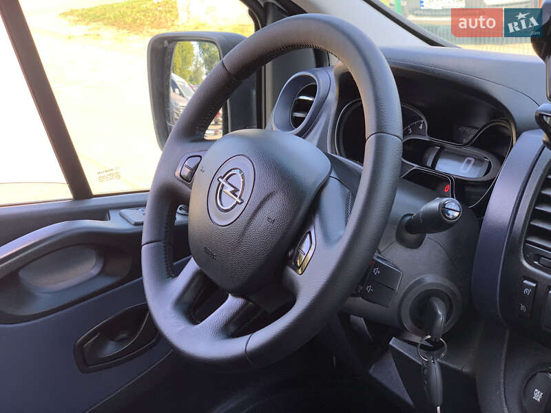 Opel Vivaro 2017