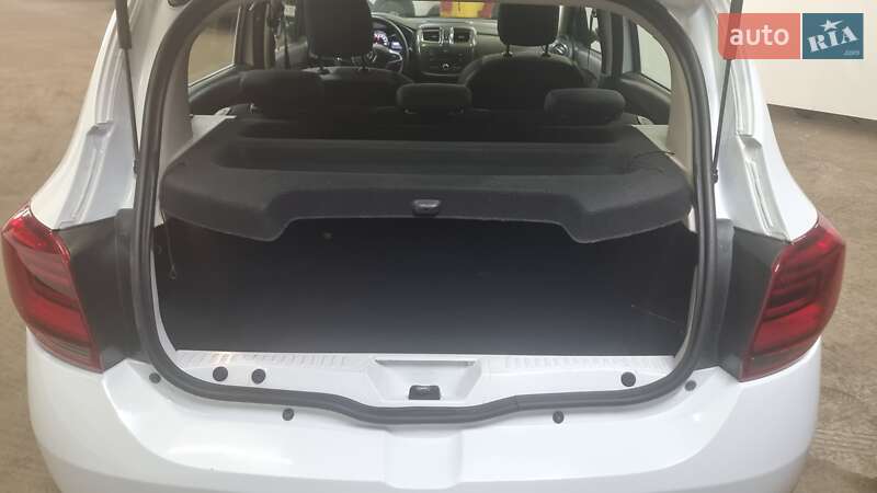 Renault Sandero 2021