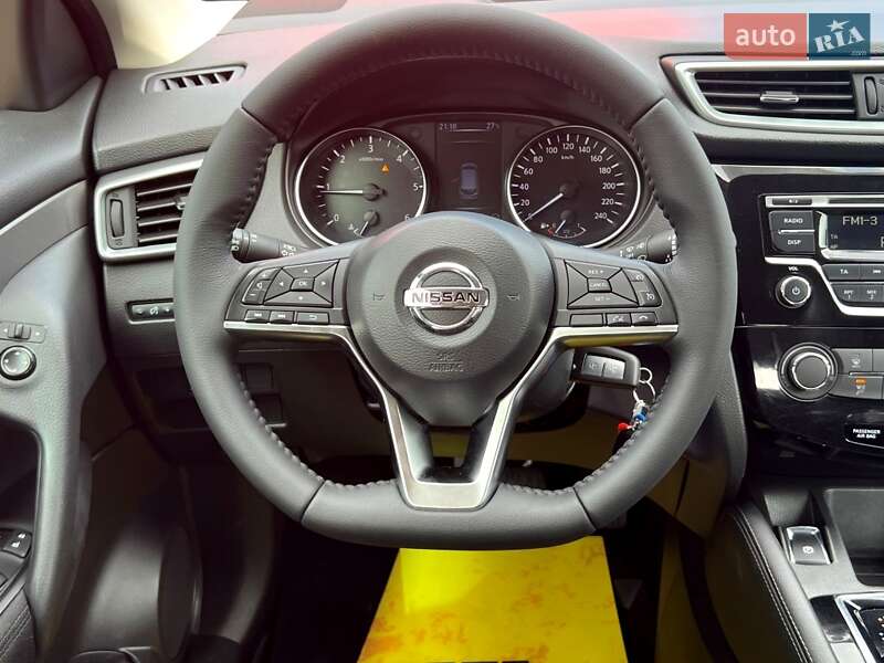 Nissan-3