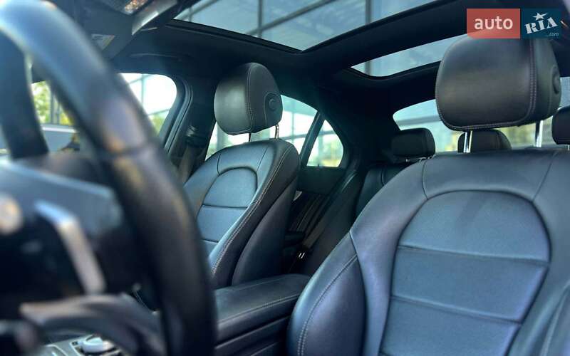 Mercedes-Benz C-Class 2018