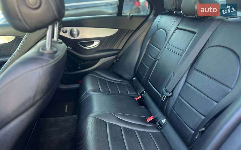 Mercedes-Benz C-Class 2018