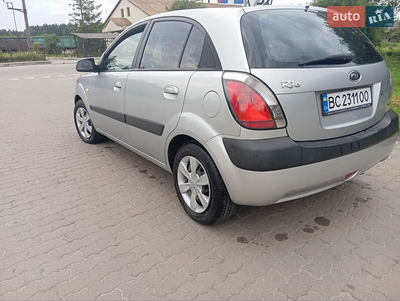 Kia Rio 2007