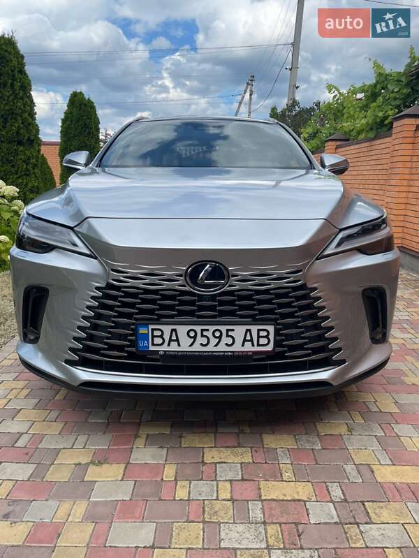 Lexus-43