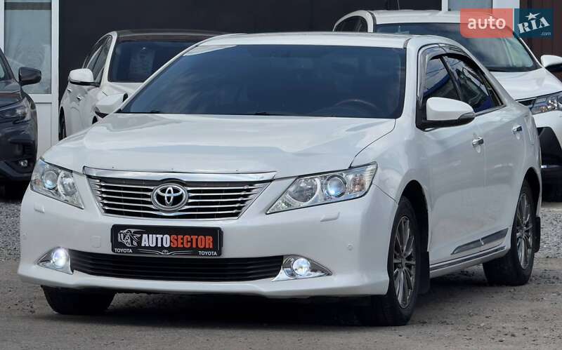 Toyota Camry 2012