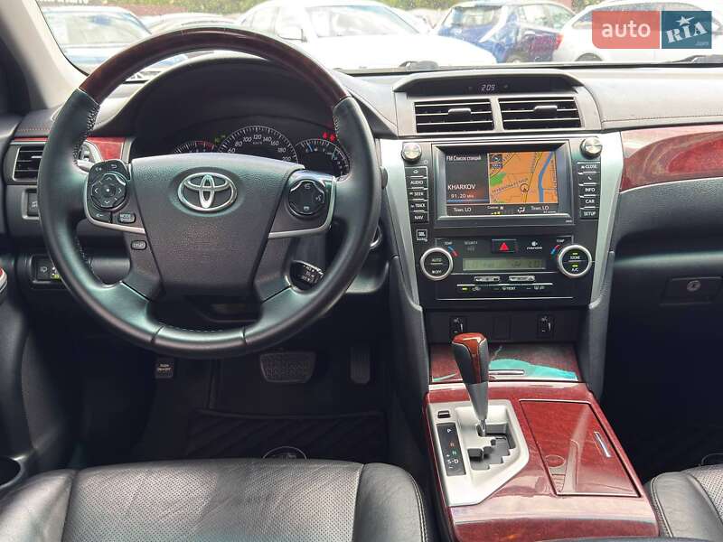 Toyota Camry 2012