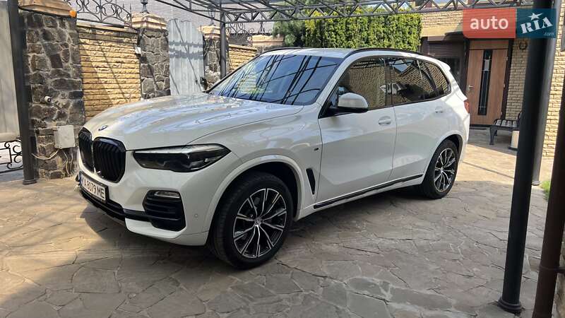 BMW X5 2019