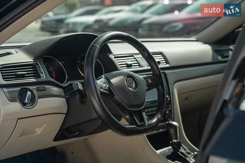 Volkswagen Passat 2016