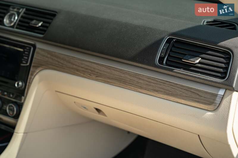 Volkswagen Passat 2016