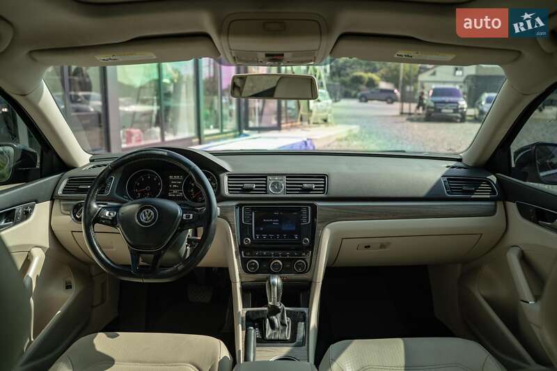 Volkswagen Passat 2016